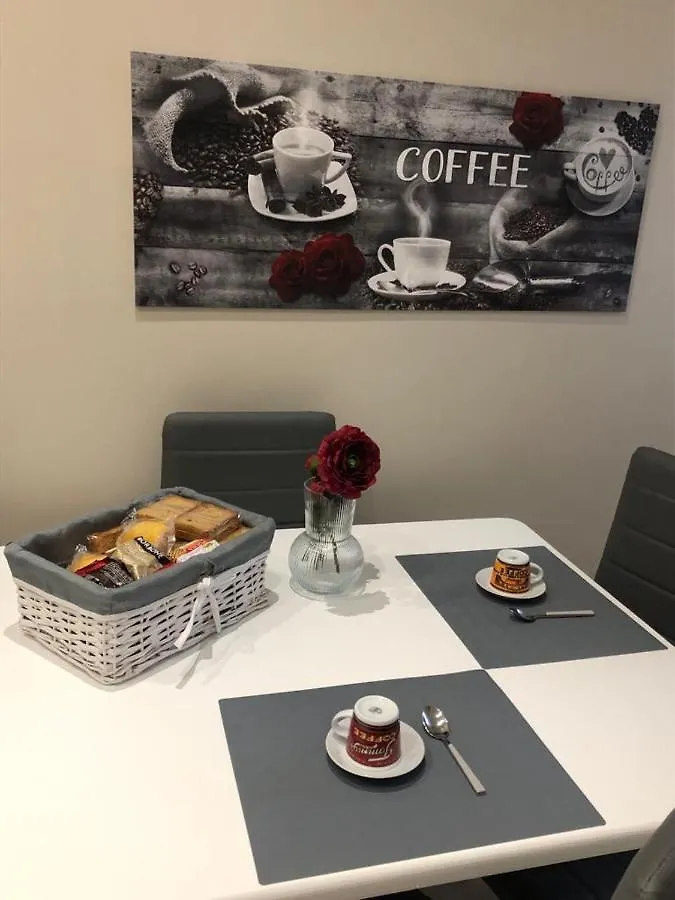 Carol Home Bari