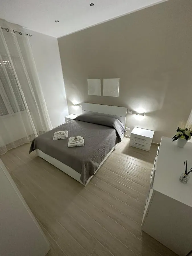 Carol Home Bari 0*,  Italy